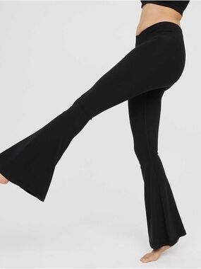 Aerie OFFLINE Black High Waisted Crossover Flare Leggings XS